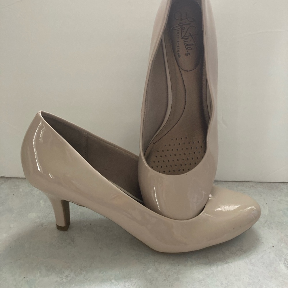 SHOE SALE. $ 7.00!!!!! Sale ****$7 !